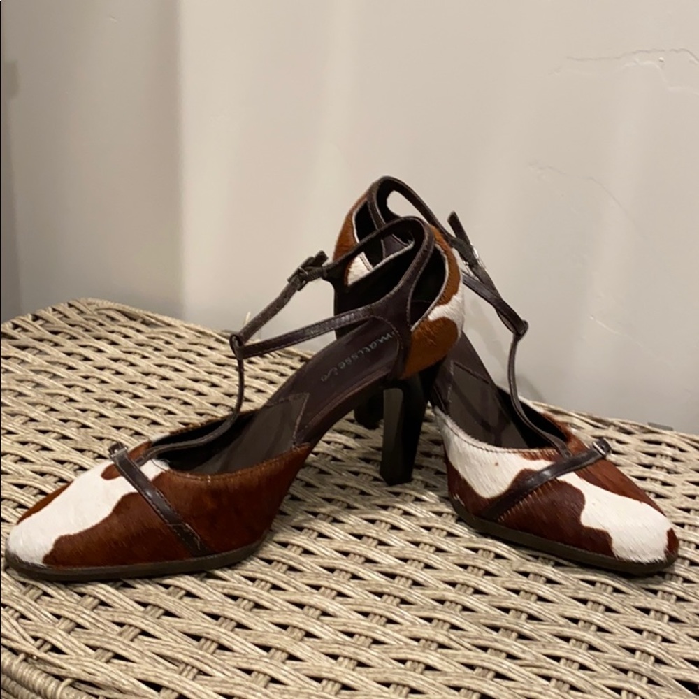 Anthropologie Cow hide t-strap heels size 6